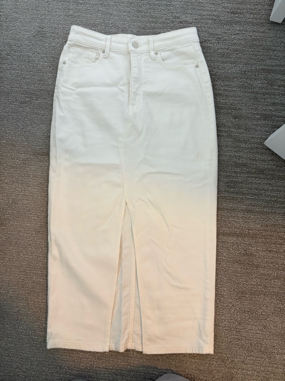 Good American White Denim Midi Skirt with Front Slit